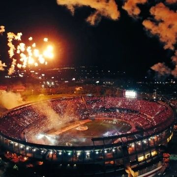 RiverDLTribuna's tweet photo. EL MONUMENTAL CUMPLE 82 AÑOS 🏟
Un 26 de mayo pero de 1938 fue la gran inauguración del Antonio V. Liberti, el gran ícono del fútbol argentino. Repasamos en #RDLT la historia del mítico estadio de la Av. Figueroa Alcorta.
✍ Por @fran_tobares
👉 Nota: https://t.co/h5UrWEYRWX https://t.co/fvGkxngysy