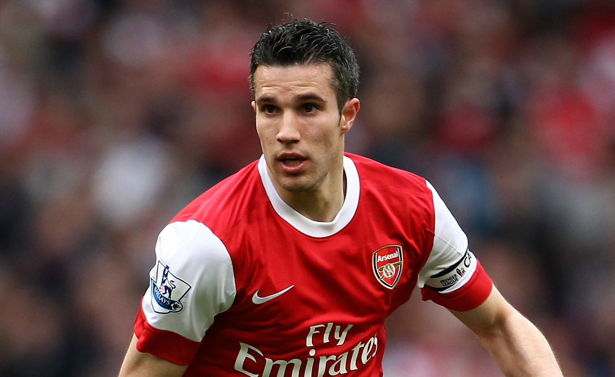 FootyFinds1's tweet photo. A legend in the eyes of many, but which club was he at his best for?

*POLL BELOW*

#AFC #MUFC #PremierLeague #RobinVanPersie #RVP https://t.co/8bac3eWFIa