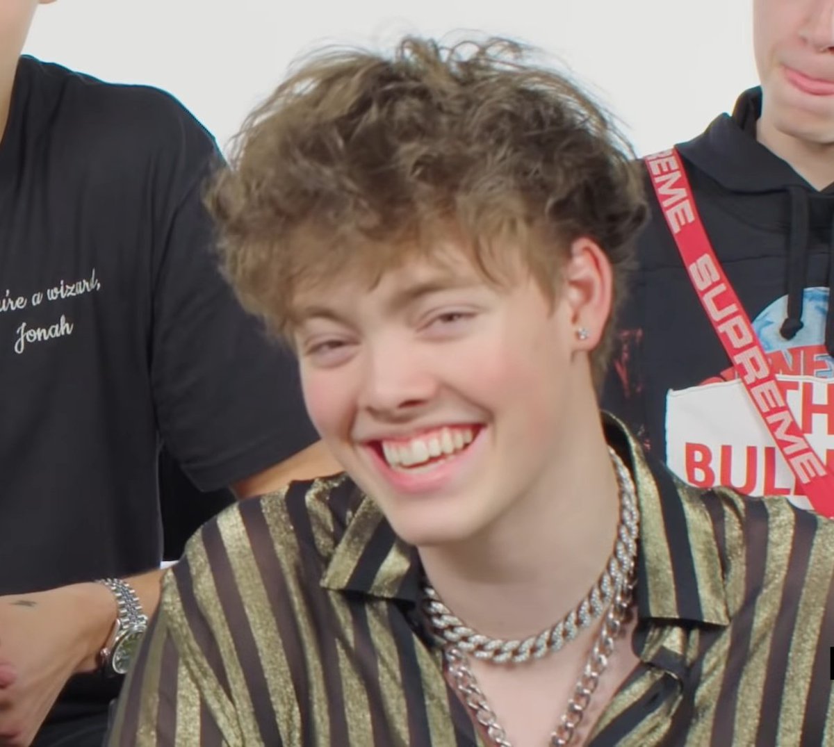 zach herron ᵕ̈