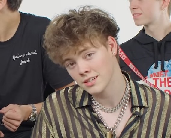 zach herron ᵕ̈