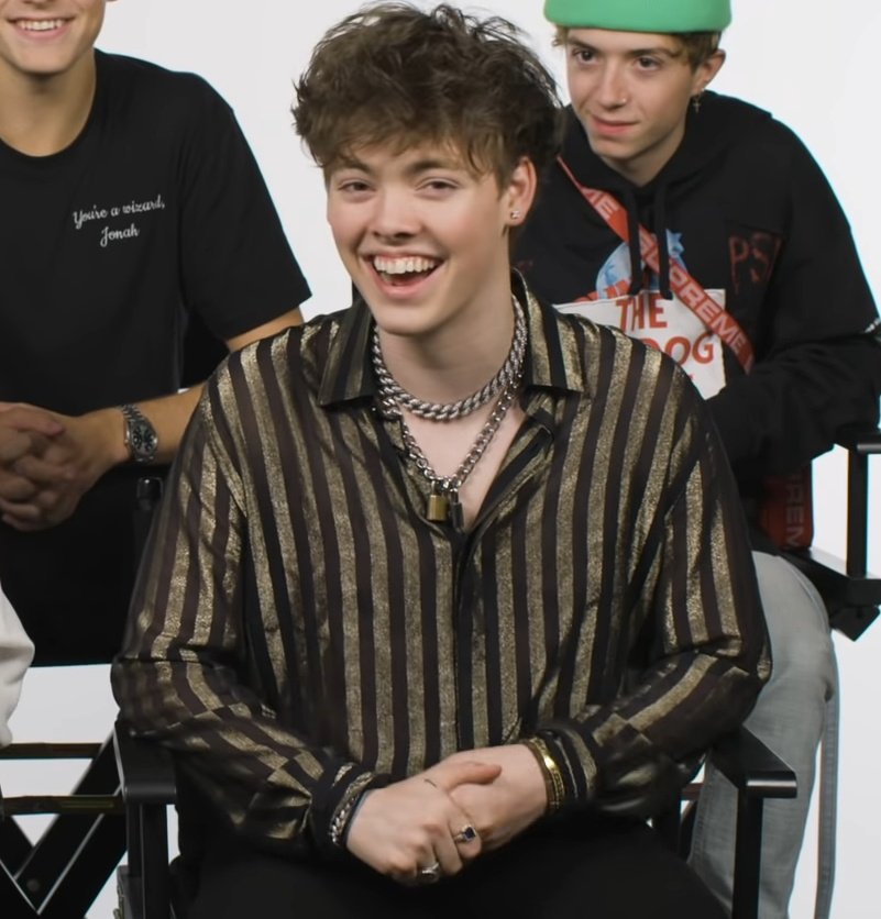 more zach herron ʕ·ᴥ·ʔ