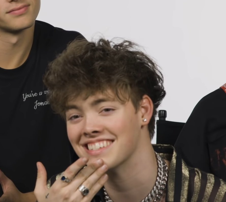 more zach herron ʕ·ᴥ·ʔ