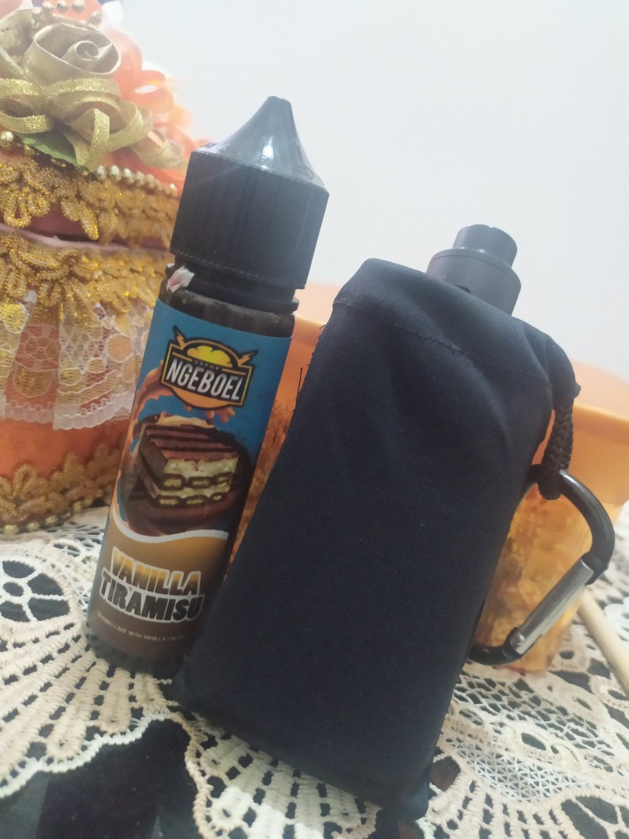 Happy eid mubbarrak . . Anteng ndek omah wae . . . 😁