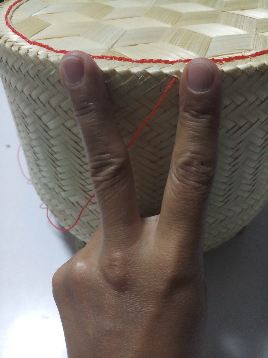 pimolphan_nm's tweet photo. "ทำงานจนมือด้าน ดีกว่าหน้าด้านแต่มือสวย"
Cr. บุคคลท่านหนึ่งได้กล่าวไว้
💞 #ขอให้ชีวิตดียิ่งขึ้น #nutmol #nm 💞 https://t.co/rlE6p4Bj2K