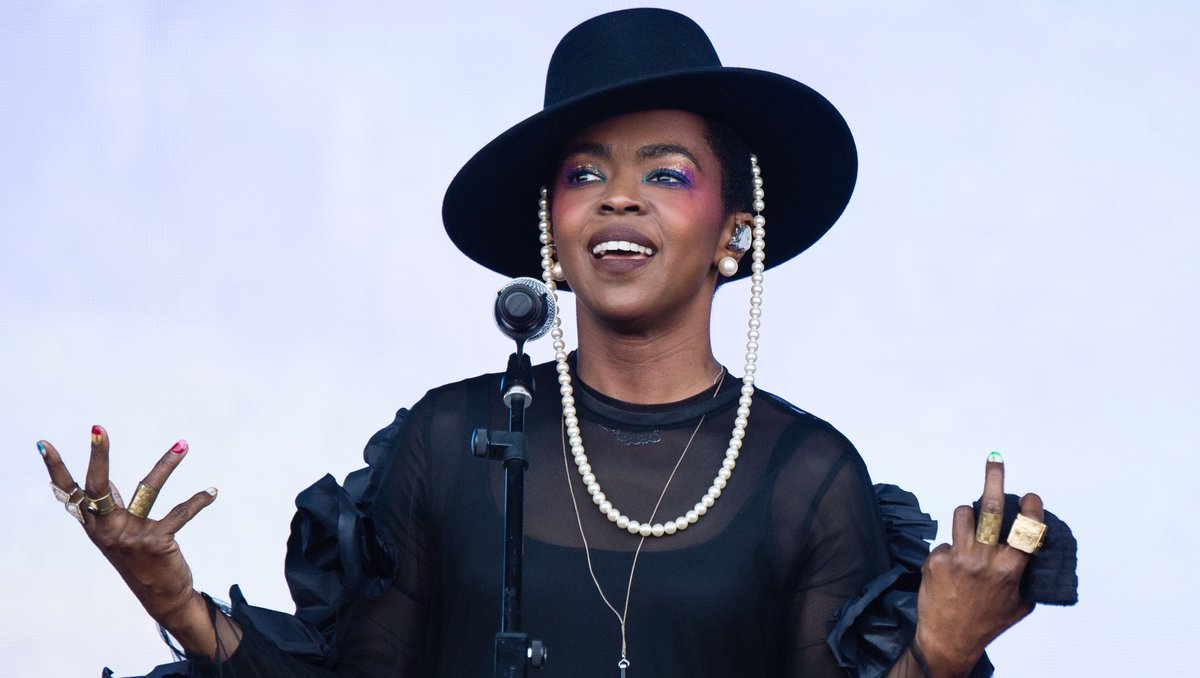 NonStopBoog's tweet photo. HAPPY BIRTHDAY (5/25)...
@MsLaurynHill... 🍰🎂🎁🎉🎈🍾🥂 #HappyBirthday #LaurynHill #Fugees #NonStopBoogie https://t.co/jMuCBBMLT9