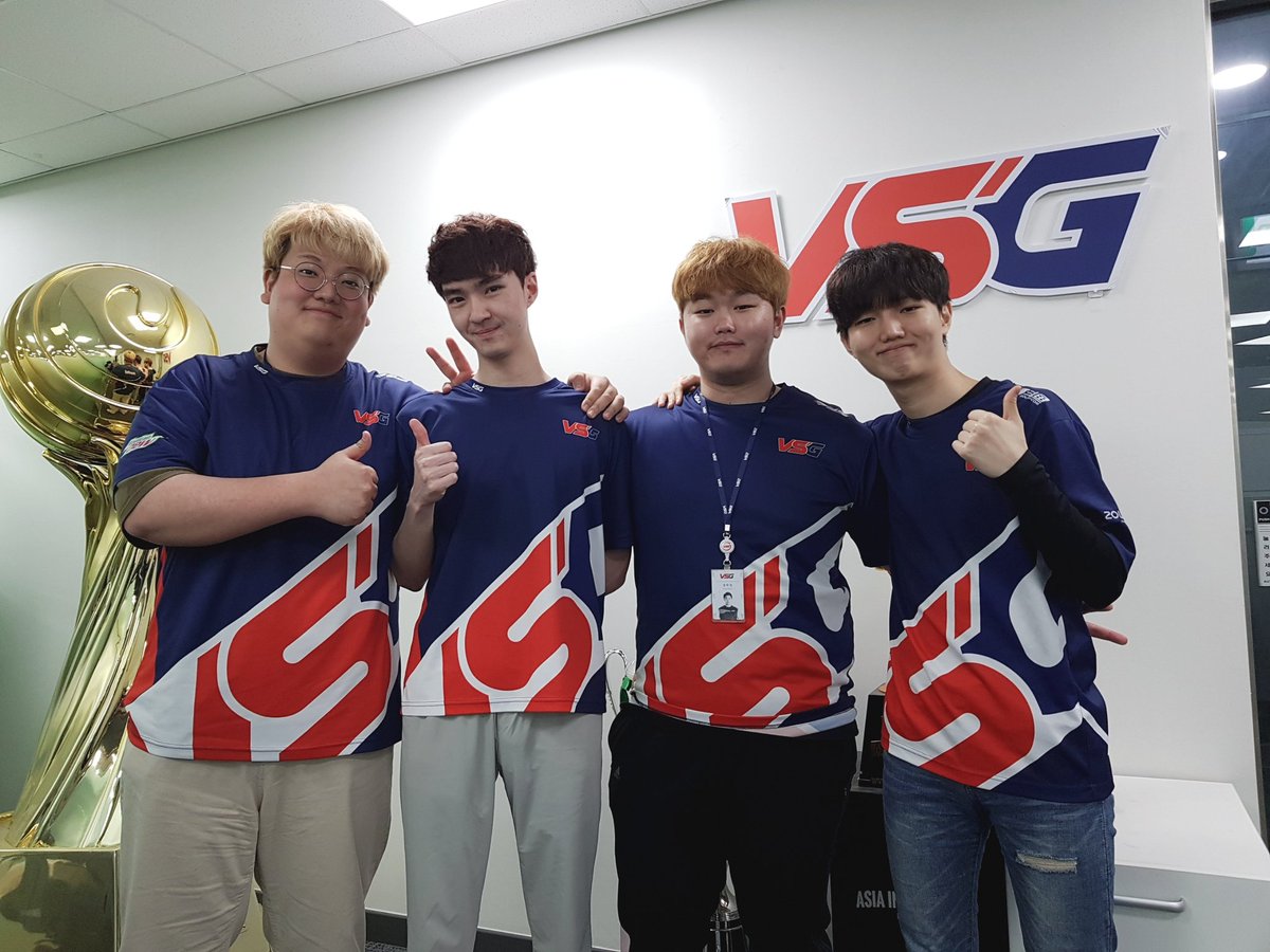vsgteam's tweet photo. [PCS ASIA 1 한국대표선발전 그룹 스테이지]
#TEAMVSG #PUBG 팀의 PCS ASIA 1 한국대표선발전 그룹 스테이지 2일차 경기 결과!!
총 49pt 로 최종 3위를 기록했습니다! 😉
내일 있을 A/C조 경기도 화이팅!! #VSGWIN 👏👏 https://t.co/UjbDBmNeYz