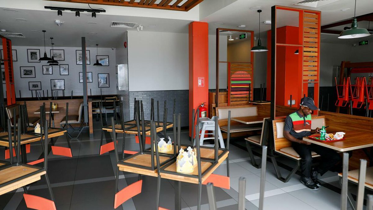 Marken wie #McDonalds, #Fressnapf, #ApolloOptik, oder #Arcor haben eine Gemeinsamkeit: Sie sind #Franchisesysteme, deren Filialen selbstständige Unternehmer leiten. Corona belastet diese Partnerschaft. Wie es den Franchisenehmern in der Krise ergeht wiwo.de/unternehmen/di…