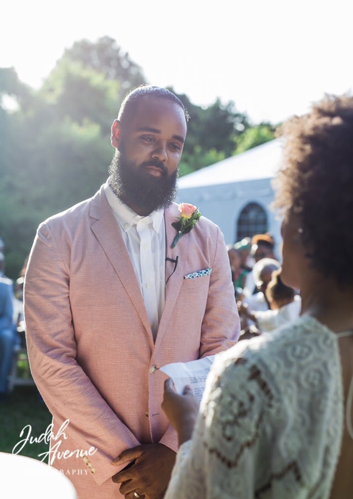 eunique's tweet photo. He watches Anime, wears the t-shirts, reads the books and writes his own. 

Married 12 years, 3 kids and is the best thing that’s ever happened to me. 

This is why/how folks continuously miss their blessing and then wonder why they’re still stuck... https://t.co/tIQXzMG0U1