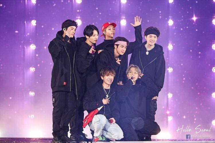 tanniekosmossss's tweet photo. I never ever regret that I stan this wonderful &amp; amazing boys.That’s why I’m...

Forever with Namjoon
Forever with Seokjin
Forever with Yoongi
Forever with Hoseok
Forever with Jimin
Forever with Taehyung
Forever with Jungkook
Forever with BTS 

WE LOVE YOU.💜

#BREAK_THE_SILENCE https://t.co/apyygwQWMV