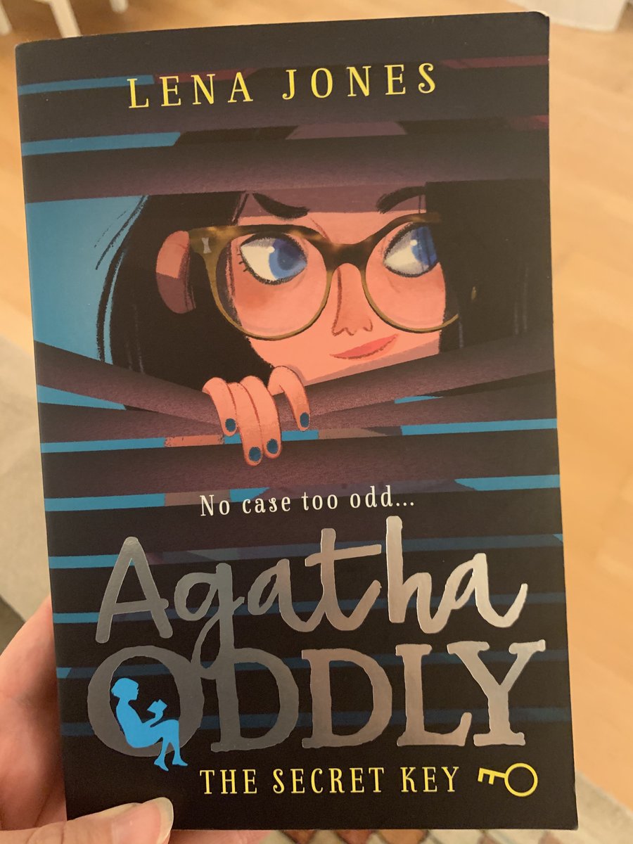 RachelCIp's tweet photo. "Too exciting to read at bedtime" - a 6 word book review from my 8 year old ππ. #AgathaOddly #TheSecretKey @RosieSandler https://t.co/XL8Sc2J9Wh
