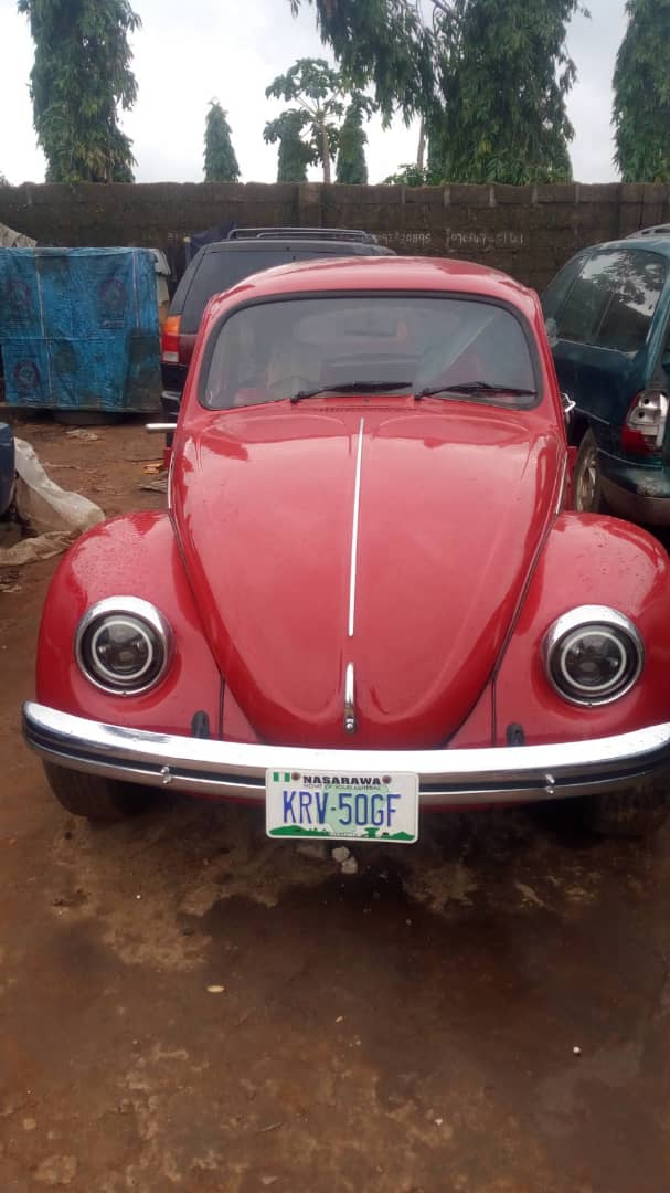 Since we are talking about vintage cars & restoration projects today, let's talk about some examples in Nigeria and how some of them will easily fetch as much as $40,000 - $70,000 (N15m - N30m)I'll also tell you how you can get them, restore & sell highThreadKindly RT