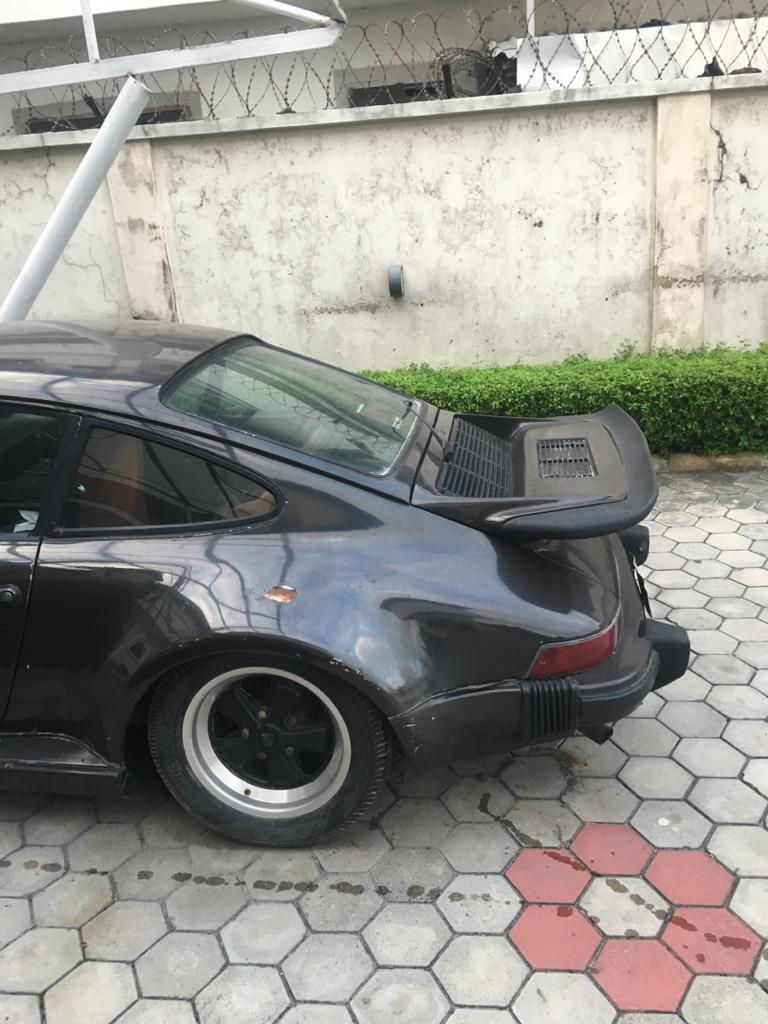 About this 1980 Porsche 911 SupercarreraThe owner contacted me sometime in 2016 or 17? ( I don't remember ). It had a gear problem but he still managed to sell for $10k and that's because he was desperate. He could have gotten more if he wasn'tVideo below