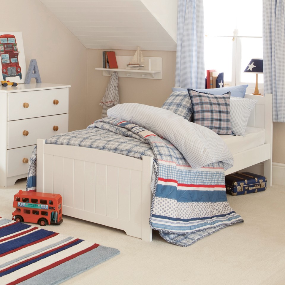 aspaceforkids's tweet image. Take a look at why wooden furniture is a top choice for many parents, looking at the different types of wooden furniture that will feature as key pieces in your child’s bedroom for many years to come. 🛌 aspace.co.uk/journal/why-ch…