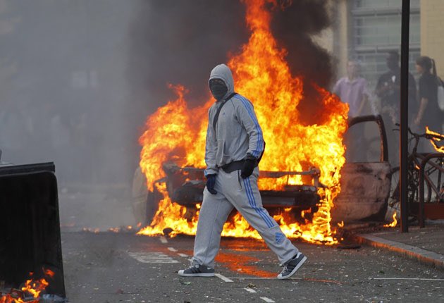 mxmovement's tweet photo. Lest anyone forget: when the black working class grassroots rose up for three days the Brit left were either denouncing it or nowhere in sight as 5,000 ppl were thrown in prison after for things like ‘stealing’ toilet roll and nappies. #Aug2011 https://t.co/LNLXG7Aa3Y