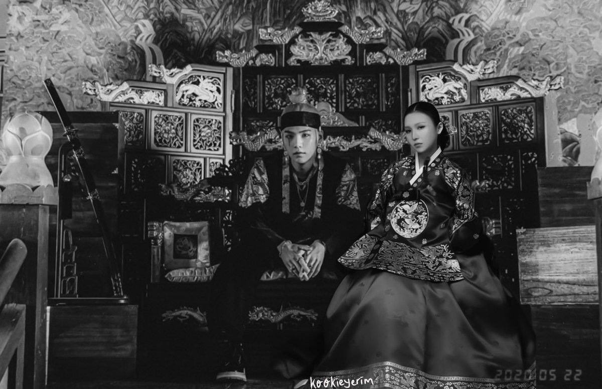 redubelbeto's tweet photo. The King and his Queen https://t.co/Idn7gVGfmr