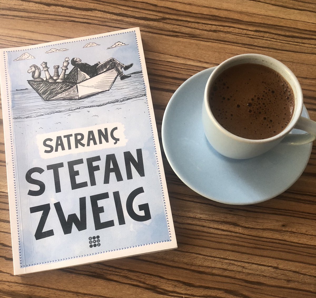 Karantina boyunca bu bilmem kaçıncı kitabım 👍 #karantinagunlukleri