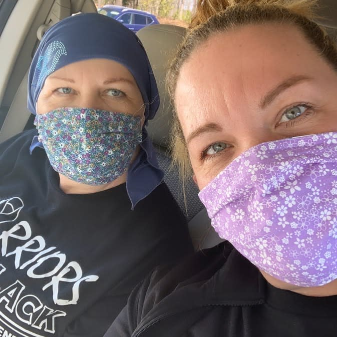 AmericanCancer's tweet image. “Doctor visits have a new look nowadays, whatever it takes to keep mama healthy” -Heather

If you were just diagnosed or need someone to talk to, our #cancer helpline is here for you 24/7/365. 1-800-227-2345
#AttackingCancer