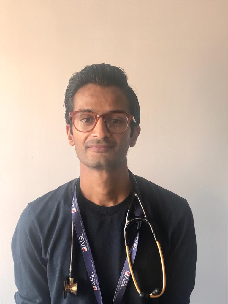Medic Ricky Sinharay has gone from researching viruses at the University of Cambridge, to actively fighting them at our hospital after taking up a volunteer post caring for COVID-19 patients. Read his story here: cuh.nhs.uk/news/communica… #TeamCUH #Excellent