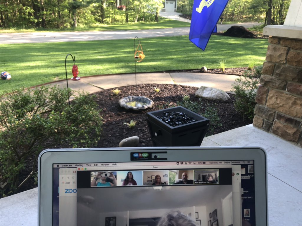 newsMS6_8's tweet photo. Starting the week with a zoom meeting. Beautiful day. Go enjoy the outdoors. #HPSOpenforLearning https://t.co/7RRfbVNFc2