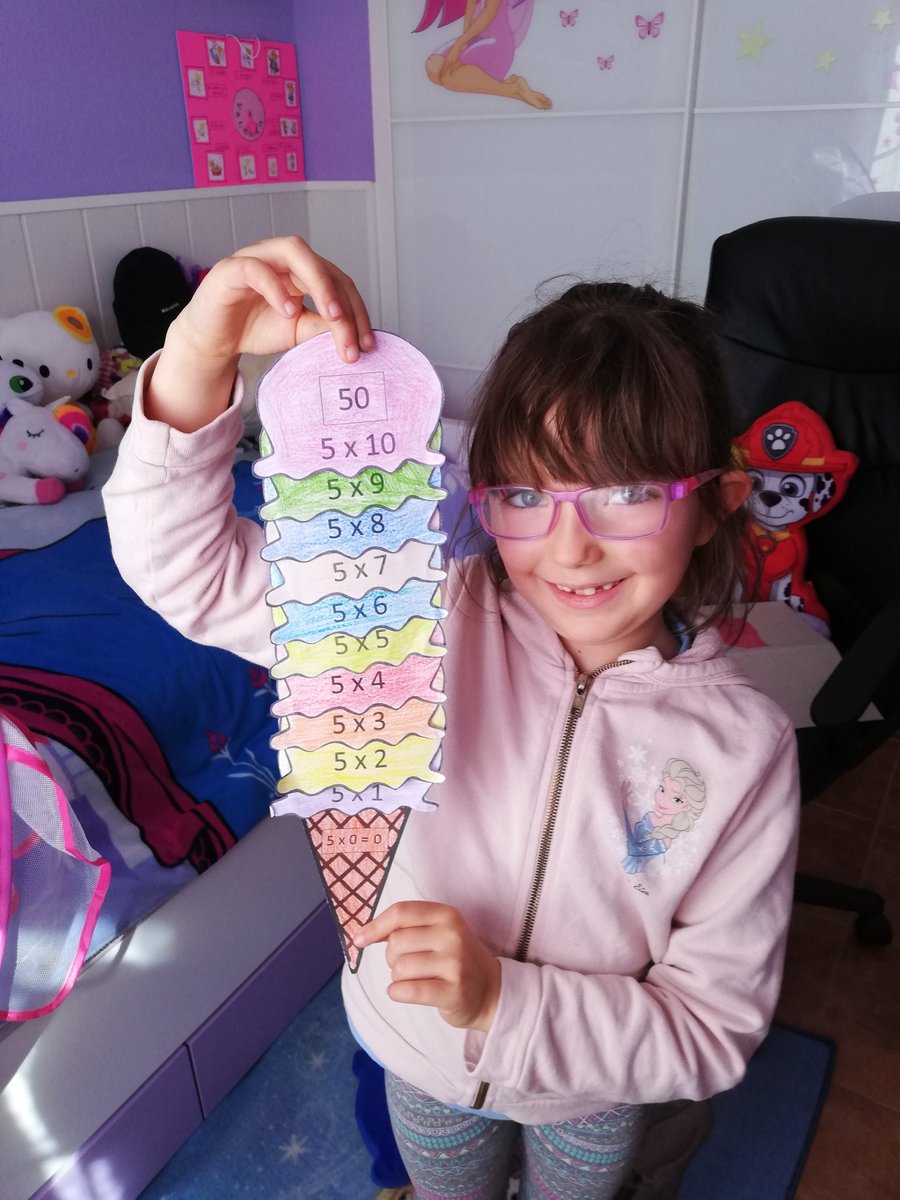 TrinityCollege1's tweet photo. ¡Cómo nos gusta el helado 🍦con la #TablaDeMultiplicar ✖️5️⃣ en 1º de #Primaria! 😋

#ConectadosConTrinityCollege
#Colegios #Educación #Padres
#WeAreTrinityCollege 🦁 https://t.co/IRCOwC44uY
