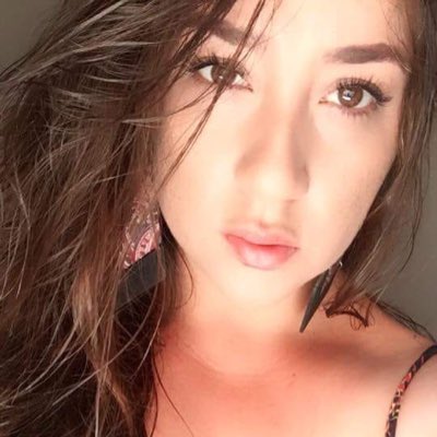 _NinaRodrigues_'s tweet photo. #NovaFotoDoPerfil https://t.co/tZkLnaj4hL