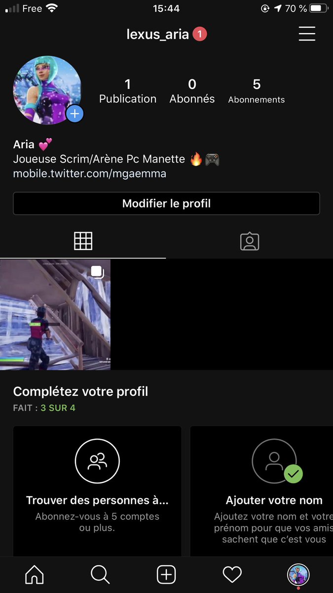 MgaEmma's tweet photo. yoooo j’ai crée un instagram pour mettre quelques clip 🥰 https://t.co/otiyLJVApp
