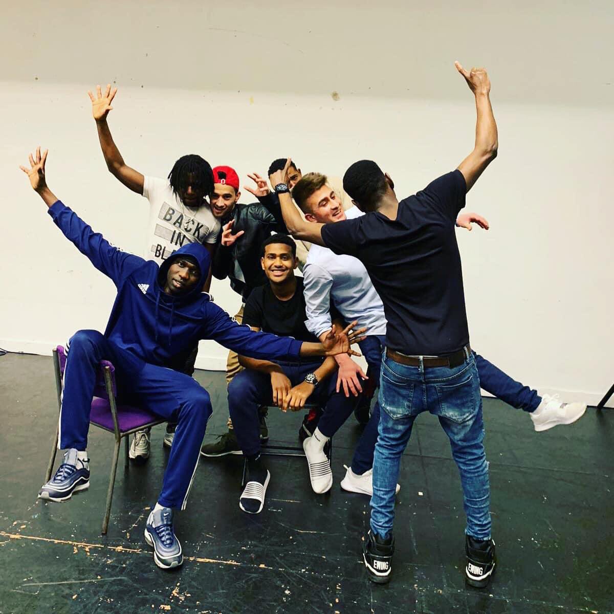 WORKSHOPS FOR REFUGEE YOUTHWe have some FREE drama workshops for refugee youth groups that go nicely alongside Pizza Shop Heroes. We’d love to hear from you if you think an online session would be fun!  #RefugeeWeek(Please DM us for more info if we’re not in touch!) 5/8