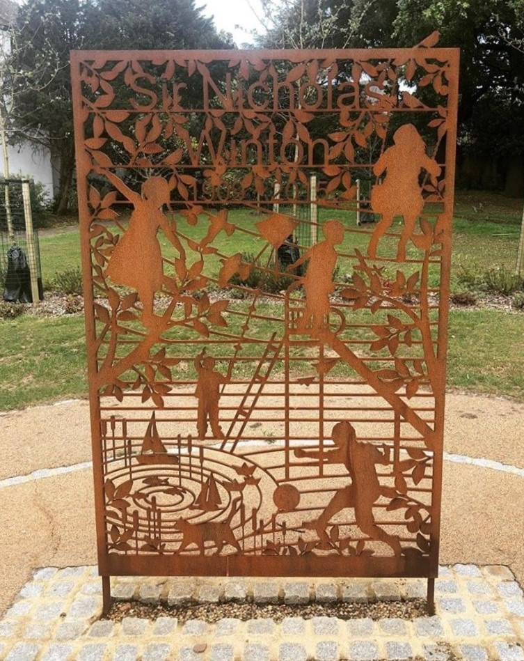 holocaustnorth's tweet photo. Why and how do gardens provide us with a place to remember? How can this resonate with us at the moment in times of lockdown? This guest blog by Amy Williams explores.

https://t.co/nb4HGkW13L

#Kindertransport #memorials #gardens #Holocaust #memory#NicholasWinton #FrankFoley https://t.co/u8ddo15TUv