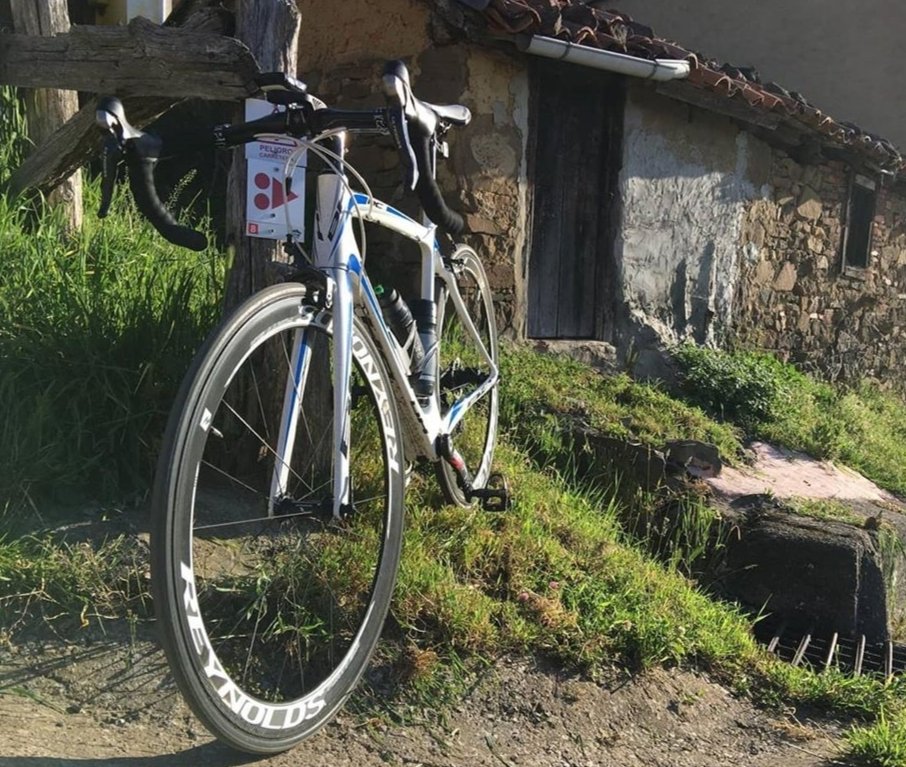 Adéntrate en los  #SenderosDelCarbónDeLaviana🚵🏻‍♀️🚵🏼

 #RutasBicicletaEnFamilia #rutasBTT #SenderosDelCarbón #Laviana #LavianaParteDelParaíso #ciclismo #cycling #laviana #MountainBike  #TurismoVerde #TurismoActivo #TurismoEnFamilia #DeporteLaviana #SaludLaviana #LavianaEnBici