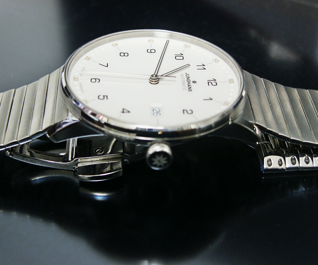 taku3boku3's tweet photo. 今日の #ユンハンス
#JUNGHANS FORM A
#MINOLTA #DiMAGE S304
#メガピクセルズ #21DC
#ミノルタ #ディマージュ
#ilovejunghans
#機械式腕時計 #watches https://t.co/HeYwAXgCRM