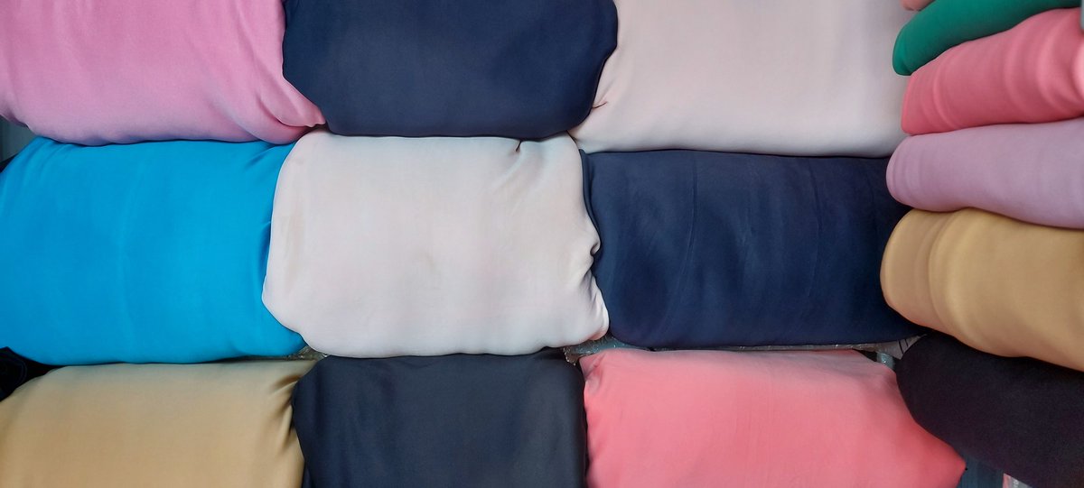 theprincelyx's tweet photo. My mum used to be a textile trader at Gbagi until her demise in February. Today, we restock and reopen the shops with my sister @aisha_akinyemi as the manager. Please dm her to make wholesale and retail purchases of different materials. WE DELIVER NATIONWIDE!

RT please 😌🙃 https://t.co/LsyKoANrVN