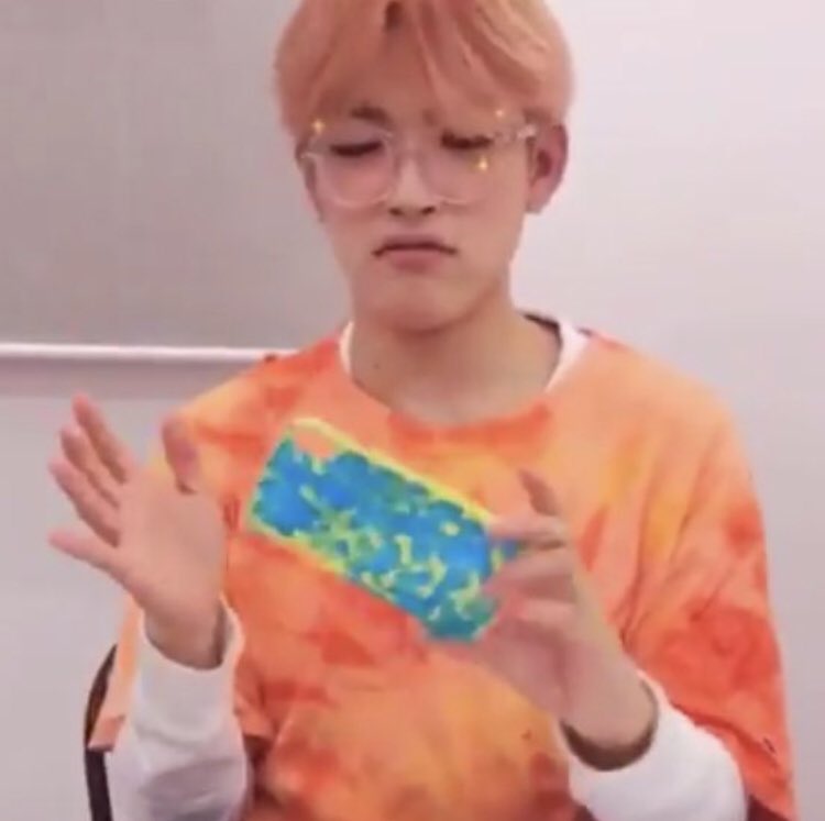 a thread of hongjoong going (′• ₃ •‵)