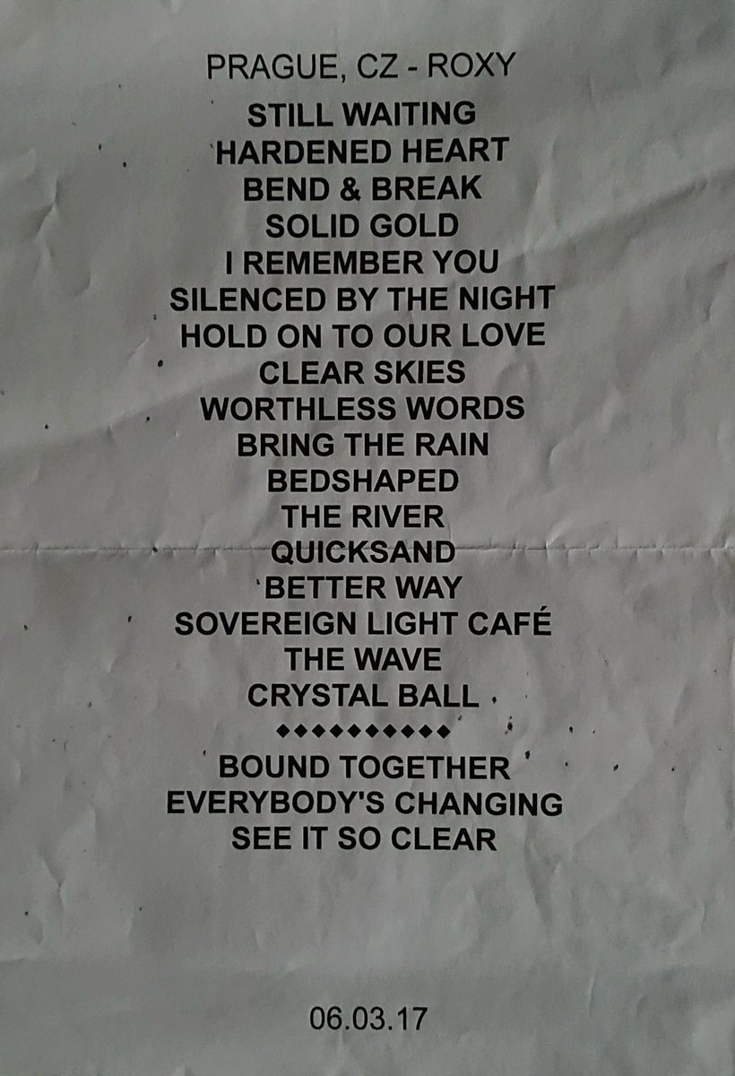 verobott's tweet photo. Just came across this treasure from 2017 when tidying up... Beautiful memories! ❤️🌊 @tomchaplin nailed it in Prague! #thewavetour #tomchaplin #missgigs https://t.co/8XjHr4ABHG