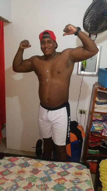 MachosDeAqui's tweet photo. te gusta el chocolate? El 'Nené' de Maracaibo https://t.co/5Fx97Vo5by