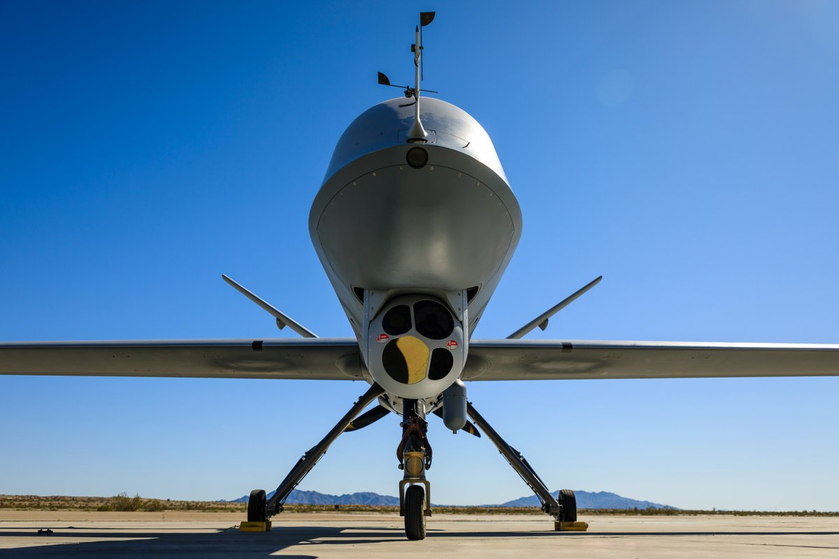 GenAtomics_ASI's tweet photo. DYK: Earlier this year we celebrated an industry milestone working w/ @L3HarrisTech experts in #Canada on a year-long project to integrate two highly advanced #ISR systems. Find #TeamSkyGuardianCanada at #CANSEC @CadsiCanada and learn more about #MQ9B SkyGuardian #WESCAM #MX20 https://t.co/1yD4eQiiP2