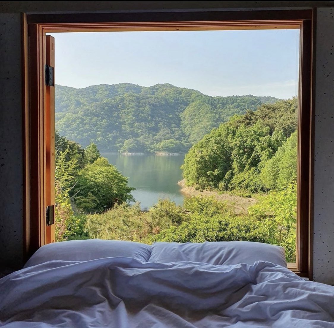 EarthtoneLife's tweet photo. I wouldn’t mind being self-quarantined here 😍 https://t.co/zmo4MSRIyC