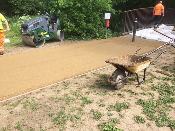 derby_parks's tweet image. Today marked the #beginningoftheend of the Darley Park All-User Path (A-UP!) completion. The final surface is being laid using a hard wearing sandy coloured @NatraTex 

Some reinstatement to finish when the weather is in our side. 🚜🌱🌱

#accessibility #riverside #accessforall