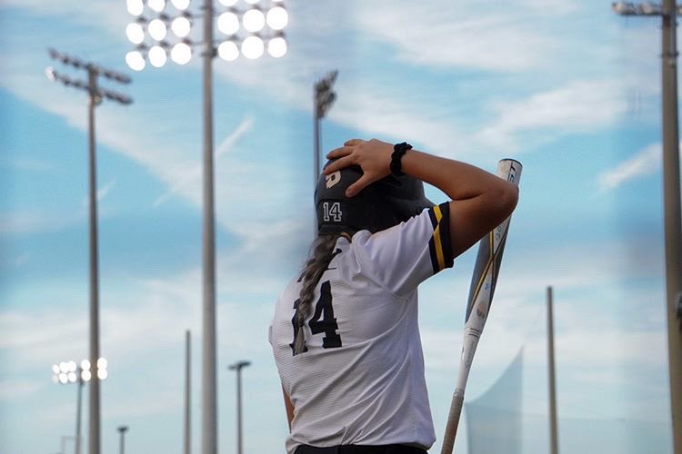 Mariak567's tweet photo. I’m happy to announce that I will be pursuing my master’s while playing my last season of softball at Nova Southeastern University! The love and support from @FlaglerSports the past 4 years is something I’ll forever cherish. I’m beyond excited for this new chapter! 🦈💙 https://t.co/j9Tu0IMsI0