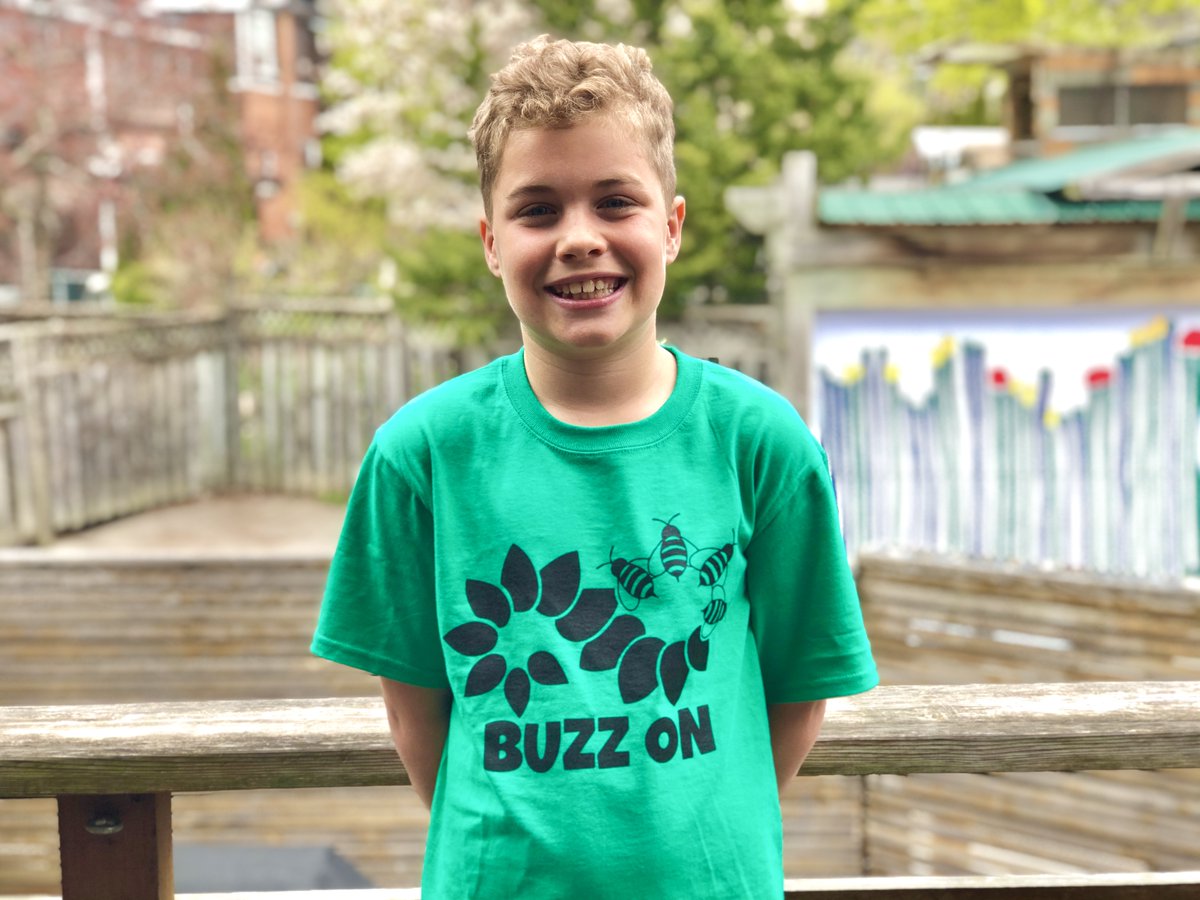 McM_MsT's tweet photo. Check this out! Students wearing their co-created team logo designs printed on their team colour! I can't wait to share these company tshirts with our class community! #RedTeamBD #BlueTeamBD #GreenTeamBD @McMBusinessDay @tds #mcmbizday #CCEL #eaprogram https://t.co/Wrt0tunp0S