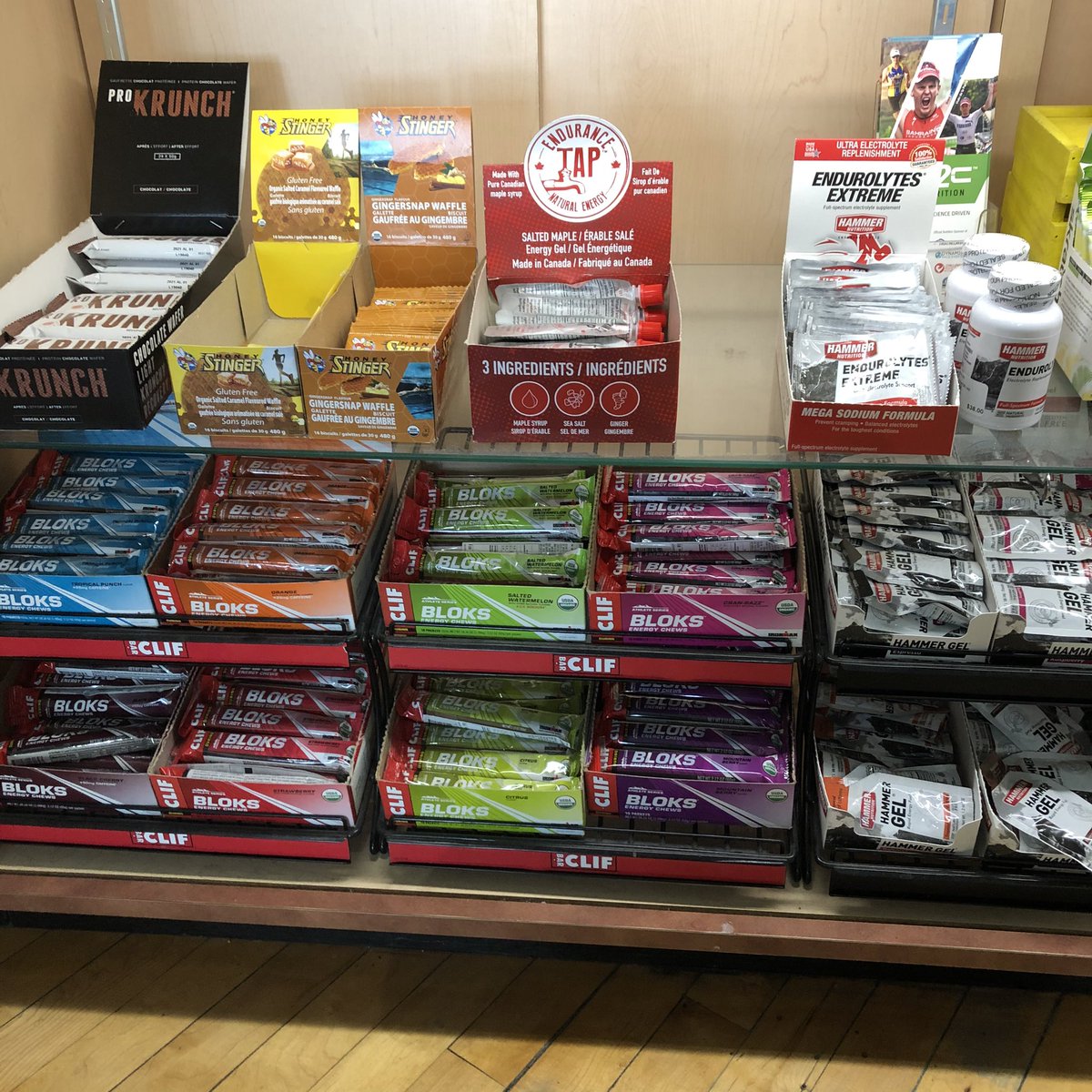 ZiggysCycleKW's tweet photo. We have the nutrition & hydration to keep you rolling in this heat π @SkratchLabs @ClifBar @xactnutrition @endurancetap #cyclingnutrition #eload @HammerCanada #skratchlabs #endurancetap #clifbloks #hammernutrition #xactnutrition #honeystinger #prokrunch #cycling https://t.co/hUDgwmbQKg