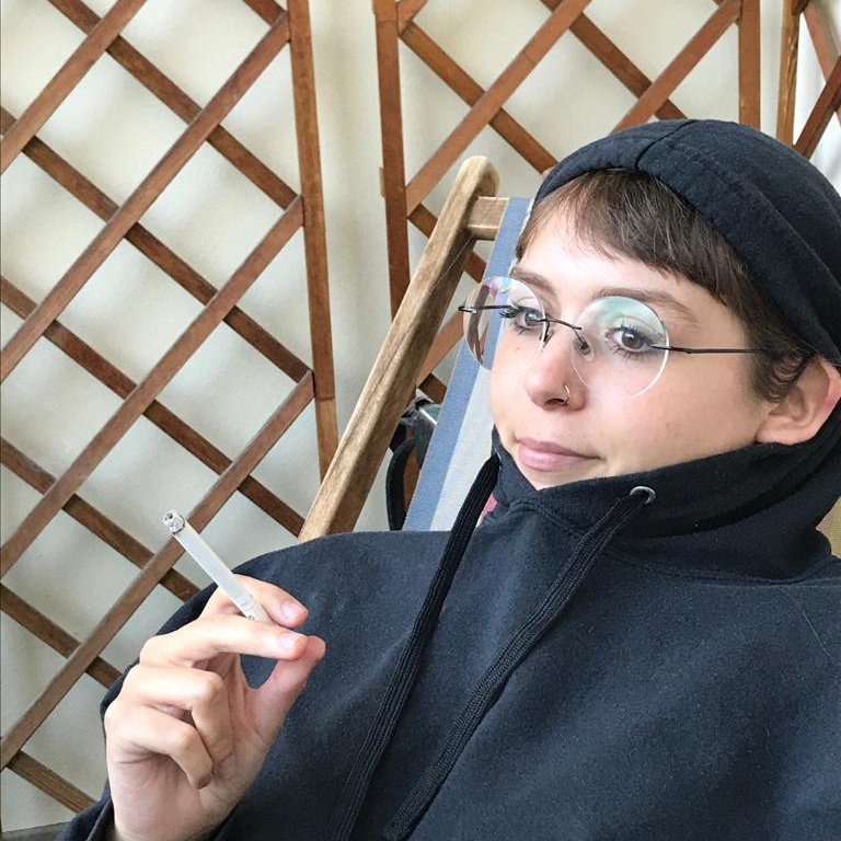 shitpostedlyf's tweet photo. #NewProfilePic https://t.co/as6XtmOzU2