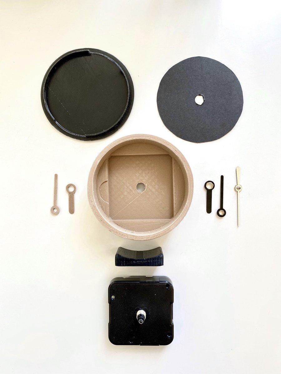 giron's tweet photo. Made a clock 🕓 https://t.co/H6pXnuAntN