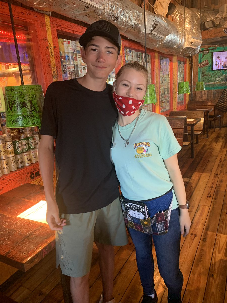 MsBadGinger's tweet photo. #fudpuckers https://t.co/cyYdBwPIcr
