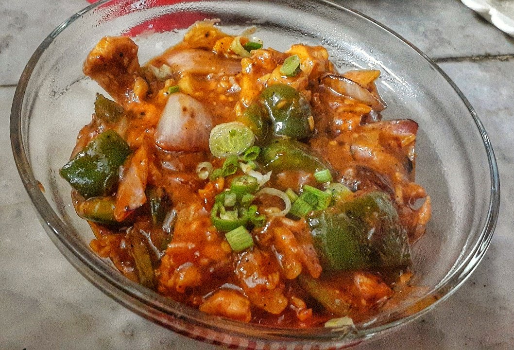 annie_cooking's tweet photo. STIR FRIED CHICKEN.
Hello peeps please follow my recipe:
https://t.co/Yh4OdIPAGu
#chicken #stirfry #recipes #recipe #cookinginquarantine #cooking #quarantine #QuarantineLife #quarantinecook #bloggers #foodblog #chinesefood #pakistanifoodblogger #Pakistan #RecipeOfTheDay https://t.co/DY5pUajxcF