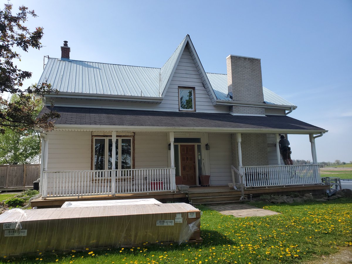 CanCroInc's tweet photo. This beauty is getting a facelift!

#Celecthorizontalsiding
#Celectriverrock
#Gentekaluminium
#Gentekironore https://t.co/MDGZjZbnee