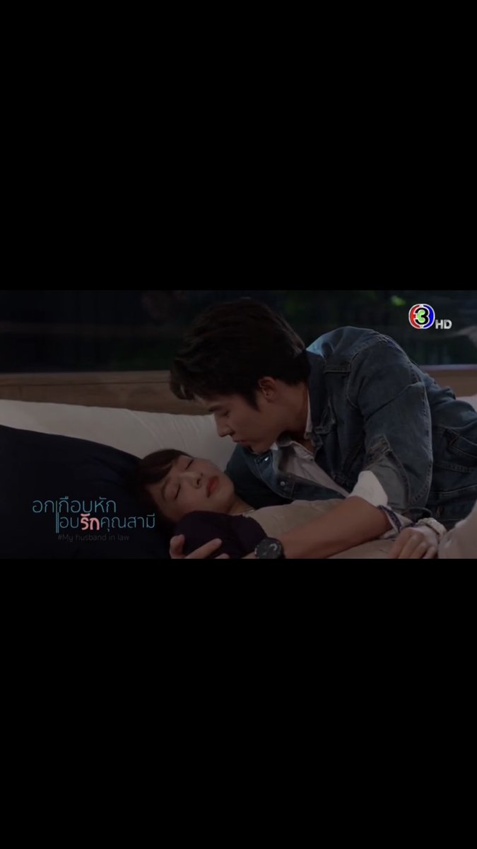 pppppppp200000's tweet photo. น้องเห็บน้องเหาจะมาไหมเนี่ย พี่เธียรแบบรุกหนักมาก เมยเอ้ยย   #อกเกือบหักEP11 https://t.co/3hYcuSp2l3