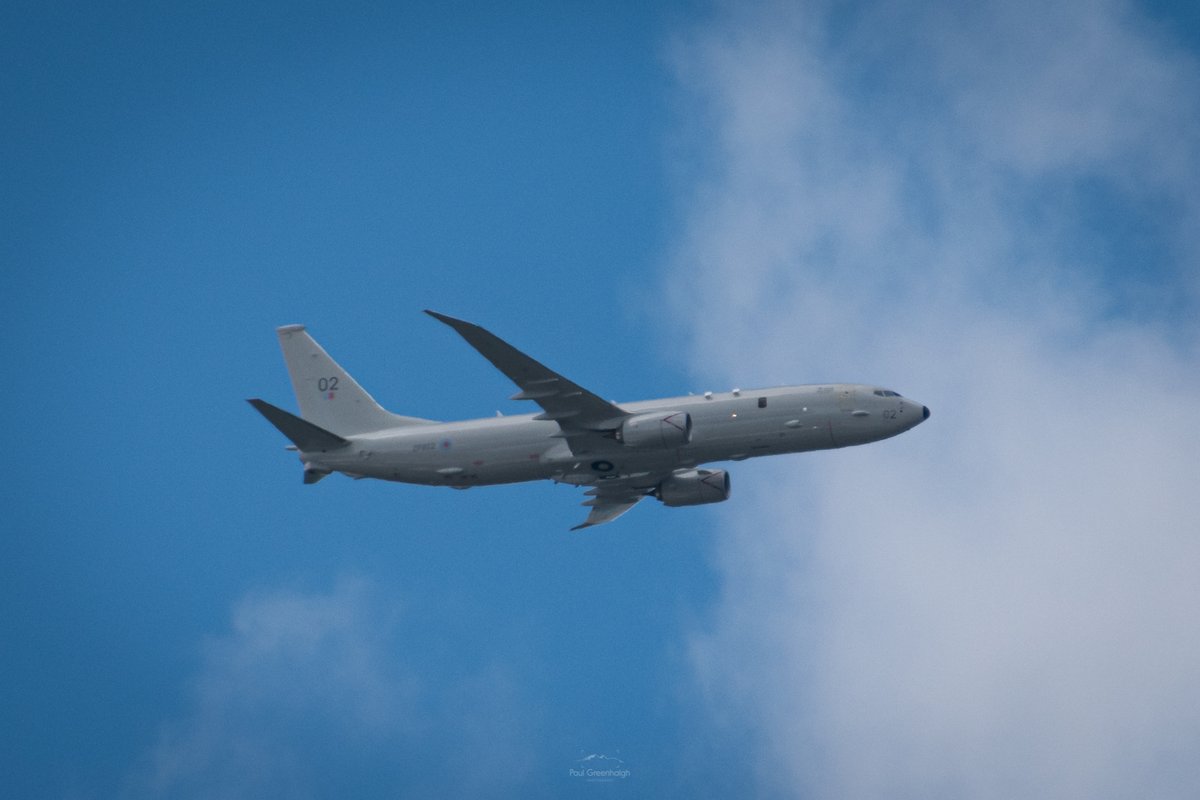 Nice to see @RAFLossiemouth @P8A_PoseidonRAF @CXX_Squadron ZP802 P8 Poseidon over my garden while doing circuits at @LPL_Airport this afternoon. #TeamLossie #SecuringTheSeas