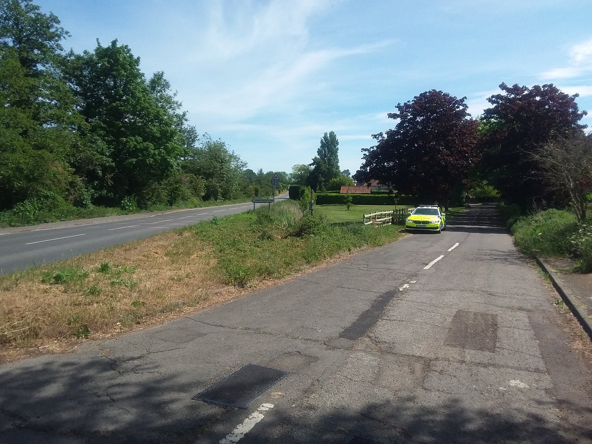 NSRAPT's tweet photo. #PHQRPU conducted a speed check on #B1078 #LowerHacheston today, a 30mph Limit. 6 #TOR issued for speeds between 42 &amp; 47 mph. One of the #speeding drivers stated they were in a hurry to get home for their online speed awareness course ☹ #fatal4 #ReadyForTheRoad #Pc1202 #Pc1833 https://t.co/LX0ndTYGO1