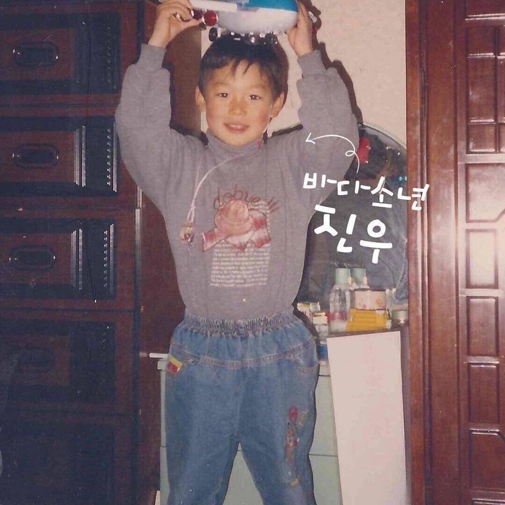 Thread of  @yginnercircle's Kim Jinwoo pictures but he gets older as you keep scrolling  #위너  #김진우  #WINNER  #JINU