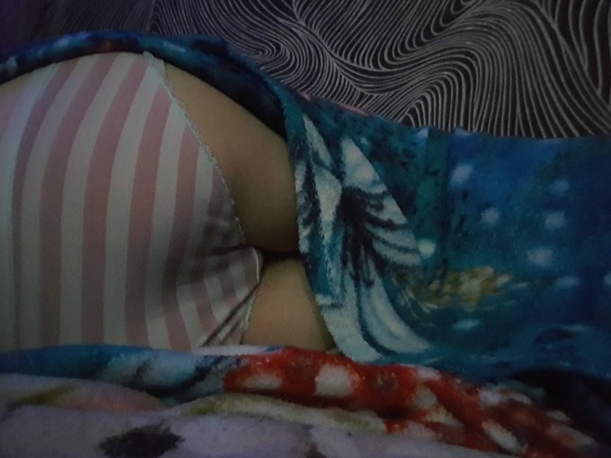 2 pic. I can't sleep? Assist me???

#femboy #gay #sissy #newhalf #trap https://t.co/exEMoKgzkC